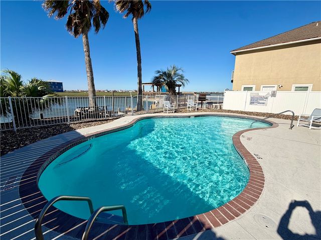 14873 Granada Dr 3, Corpus Christi, TX 78418