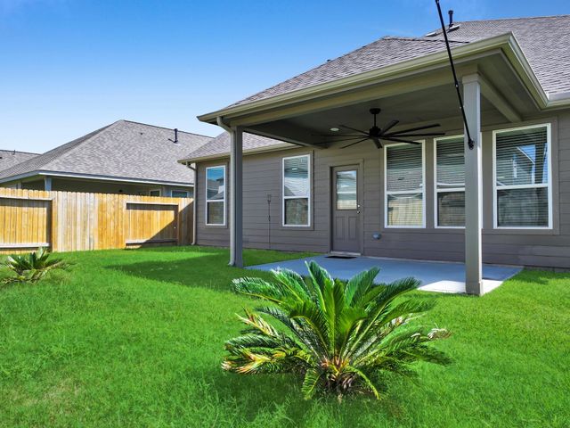 766 Dewberry Road, La Marque, TX 77568