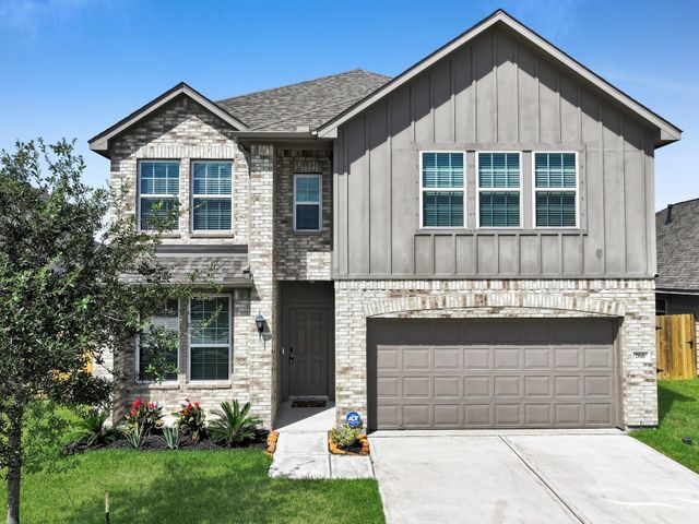 766 Dewberry Road, La Marque, TX 77568