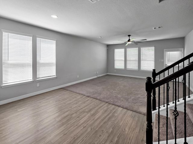 766 Dewberry Road, La Marque, TX 77568
