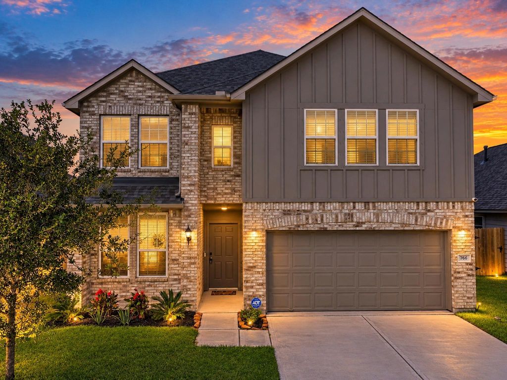 766 Dewberry Road, La Marque, TX 77568