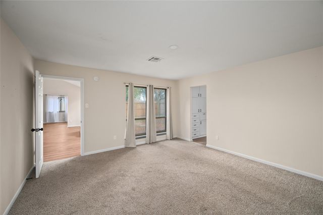 6215 Woodland Forest Drive, Houston, TX 77088