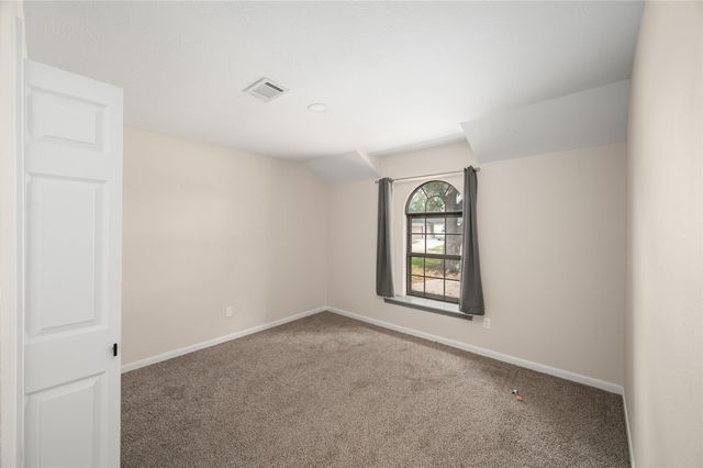 6215 Woodland Forest Drive, Houston, TX 77088