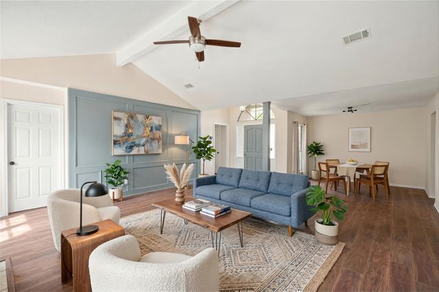 6215 Woodland Forest Drive, Houston, TX 77088