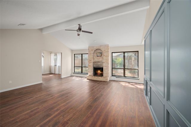 6215 Woodland Forest Drive, Houston, TX 77088