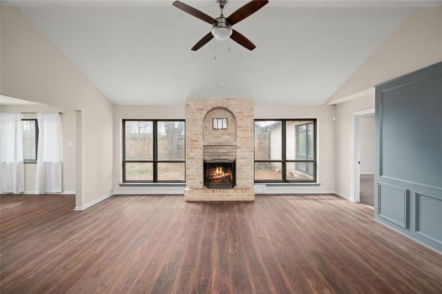 6215 Woodland Forest Drive, Houston, TX 77088