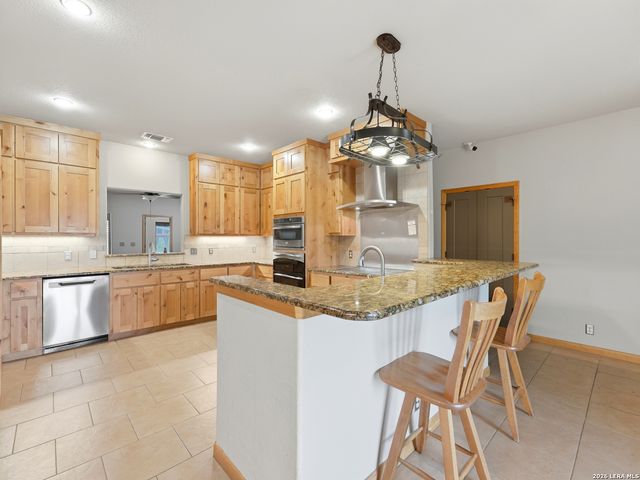1252 Merlot, New Braunfels, TX 78132
