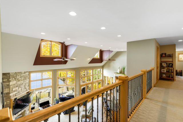 22620 Hayward Avenue N, Forest Lake, MN 55025