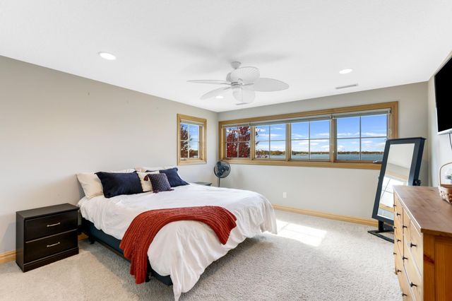 22620 Hayward Avenue N, Forest Lake, MN 55025