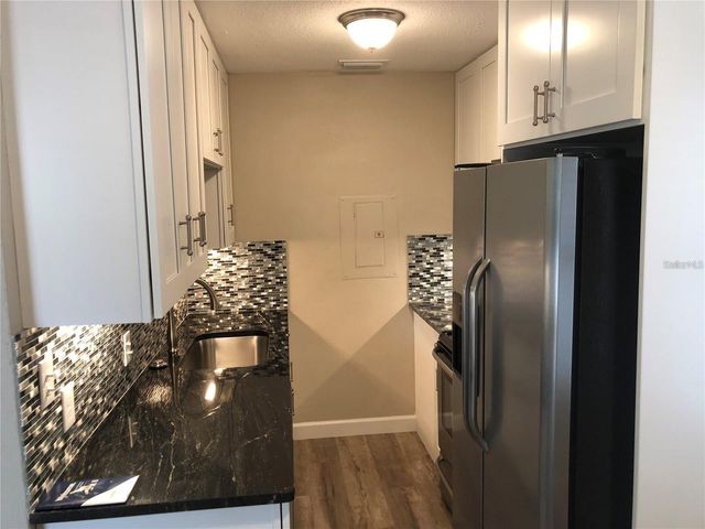 520 70TH STREET N 4, St Petersburg, FL 33710
