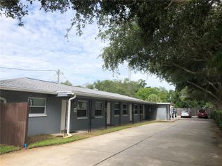 520 70TH STREET N 4, St Petersburg, FL 33710