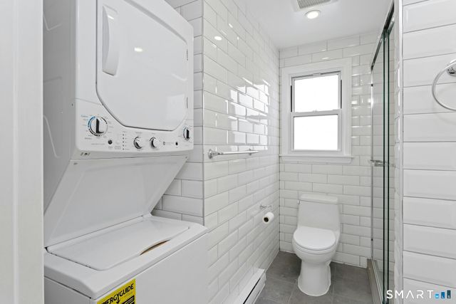 22 Hackett Circle North 2nd Fl., Stamford, CT 06906