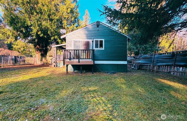 7525 N Center Court, Concrete, WA 98237