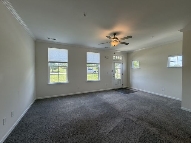 200 Kinsale Dr, Spring Hill, TN 37174