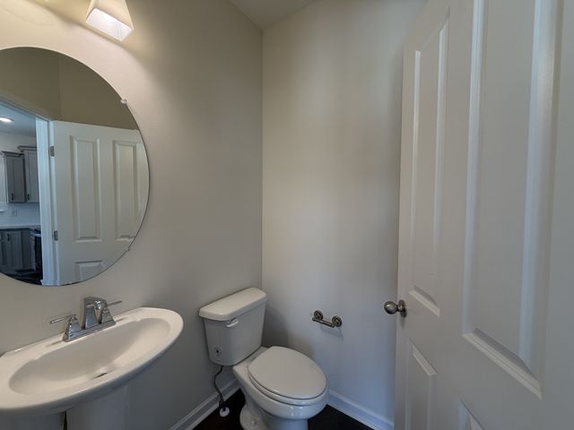 200 Kinsale Dr, Spring Hill, TN 37174
