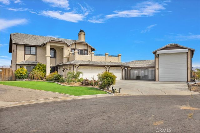 11665 Winterhawk, Apple Valley, CA 92308
