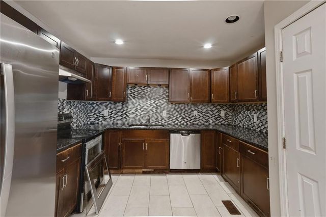 2747 Claire Terrace, Decatur, GA 30032