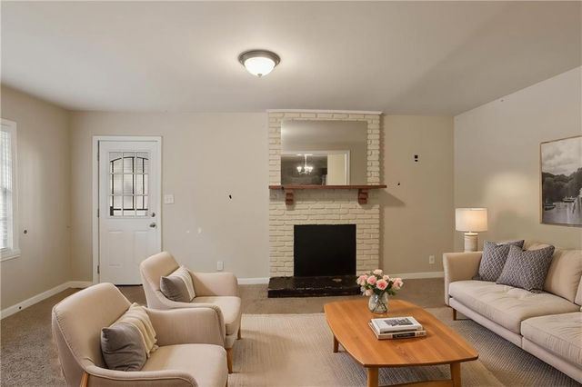 2747 Claire Terrace, Decatur, GA 30032