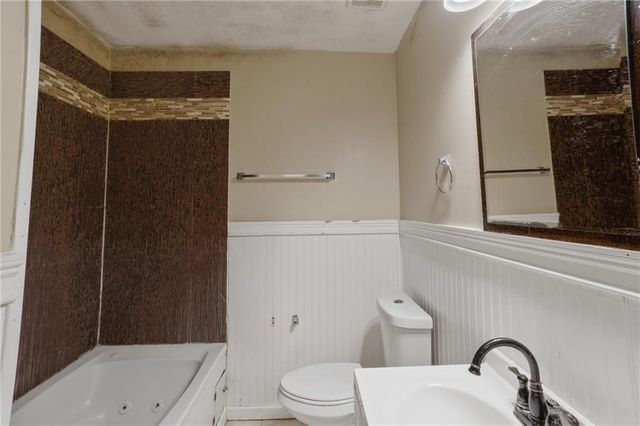 2747 Claire Terrace, Decatur, GA 30032