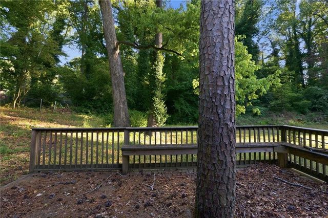 2747 Claire Terrace, Decatur, GA 30032