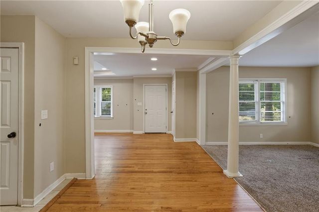 2747 Claire Terrace, Decatur, GA 30032
