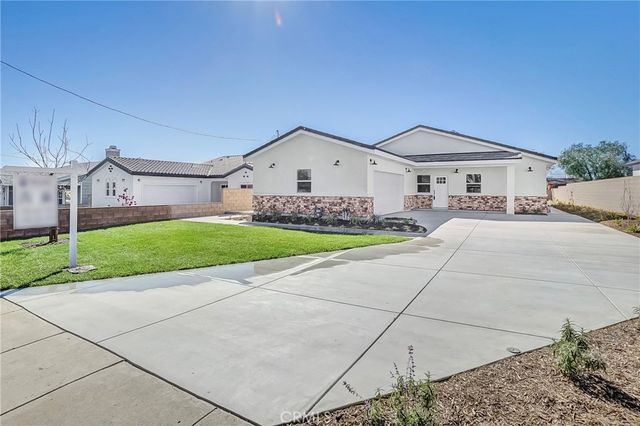 451 Hervey Avenue, Upland, CA 91786
