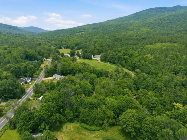 306 Stinson Lake Road, Rumney, NH 03266