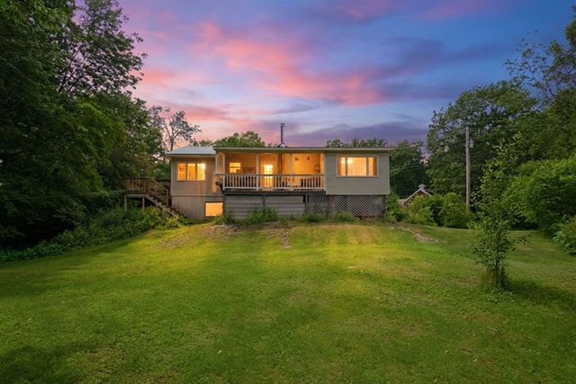 306 Stinson Lake Road, Rumney, NH 03266