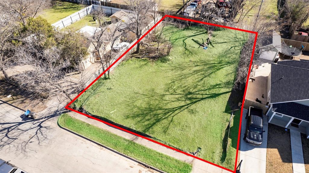 1510 E Leuda Street, Fort Worth, TX 76104 — photo 3