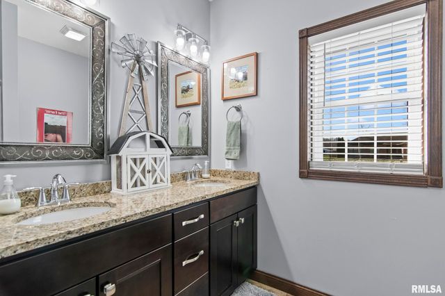 1110 Lost Tree Drive, Sherman, IL 62684