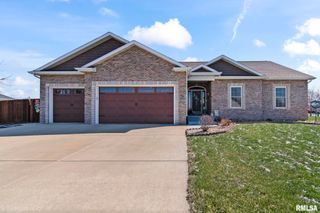 1110 Lost Tree Drive, Sherman, IL 62684