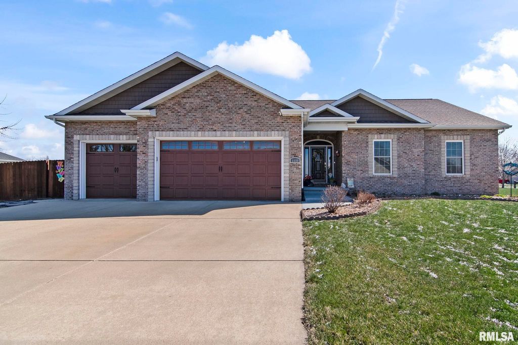 1110 Lost Tree Drive, Sherman, IL 62684