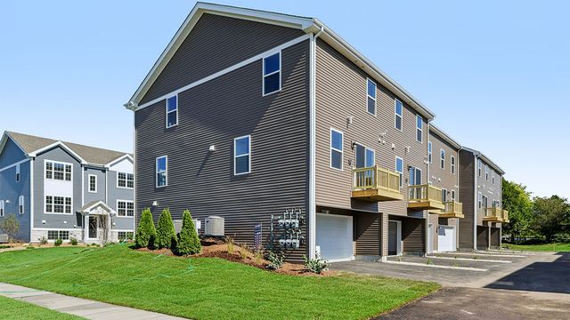 863 Briar Glen Court, Hampshire, IL 60140