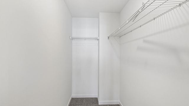 863 Briar Glen Court, Hampshire, IL 60140