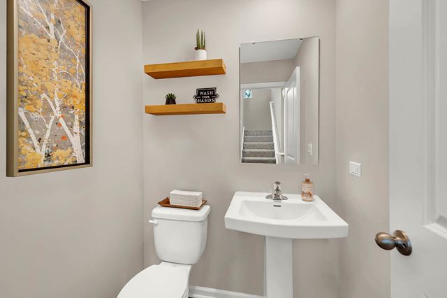 863 Briar Glen Court, Hampshire, IL 60140