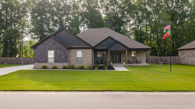 395 Mayberry Drive, Cabot, AR 72023