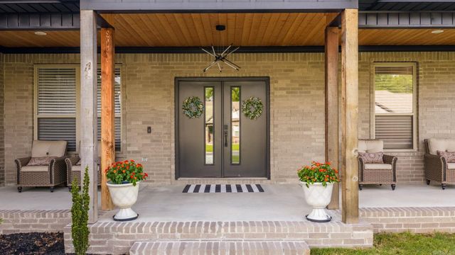 395 Mayberry Drive, Cabot, AR 72023