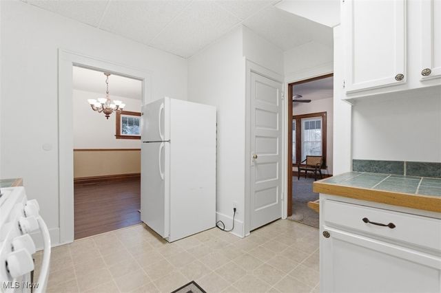 828 Fifth Street, Marietta, OH 45750