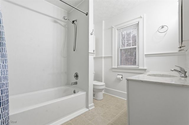 828 Fifth Street, Marietta, OH 45750