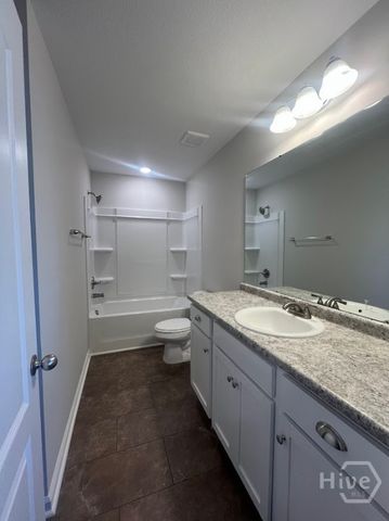 4 Oakmont Drive, Guyton, GA 31312