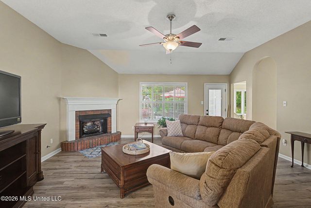 6835 Lindsey Ann Cove, Olive Branch, MS 38654