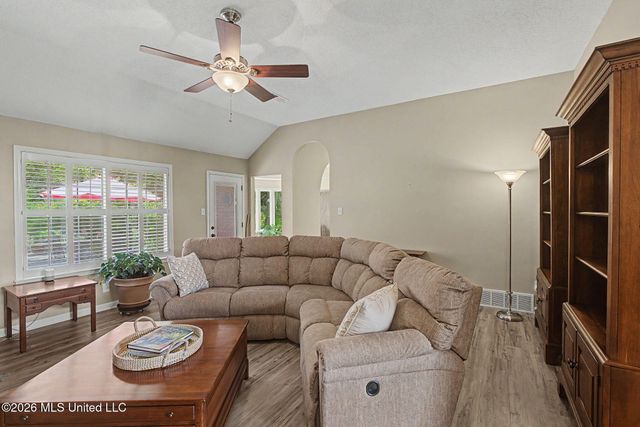 6835 Lindsey Ann Cove, Olive Branch, MS 38654