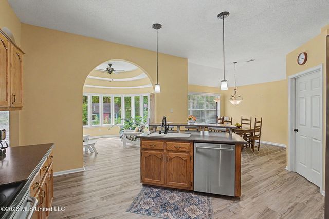 6835 Lindsey Ann Cove, Olive Branch, MS 38654