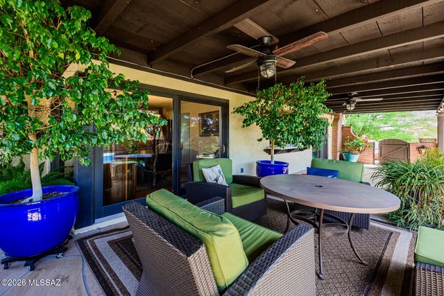 6315 N Calle Del Caballo, Tucson, AZ 85718
