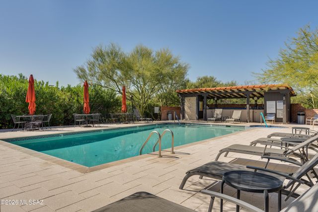 6315 N Calle Del Caballo, Tucson, AZ 85718