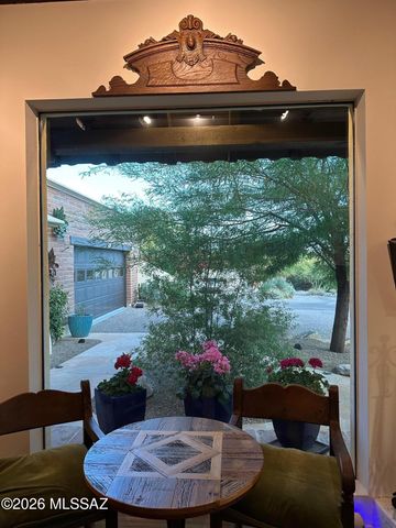6315 N Calle Del Caballo, Tucson, AZ 85718