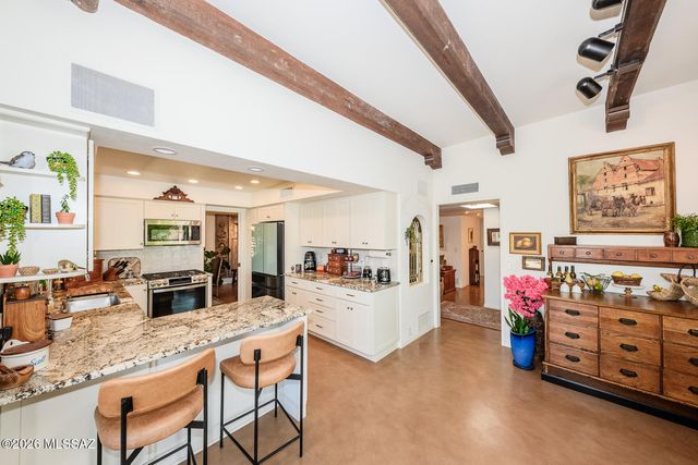 6315 N Calle Del Caballo, Tucson, AZ 85718