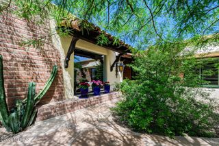 6315 N Calle Del Caballo, Tucson, AZ 85718