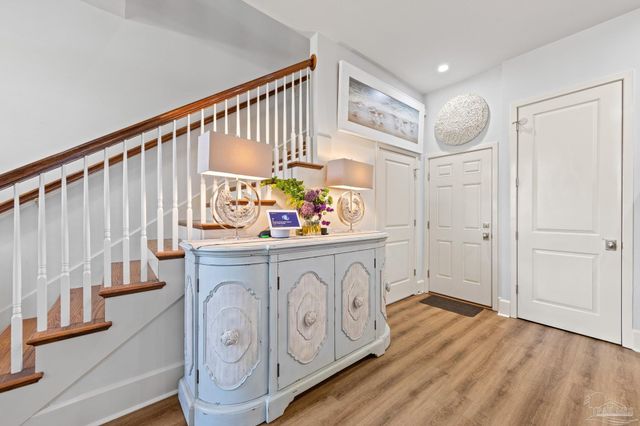 217 W Jackson St 12, Pensacola, FL 32501