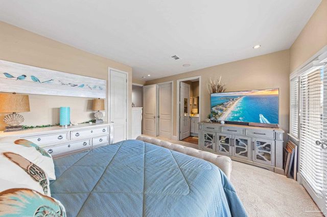 217 W Jackson St 12, Pensacola, FL 32501